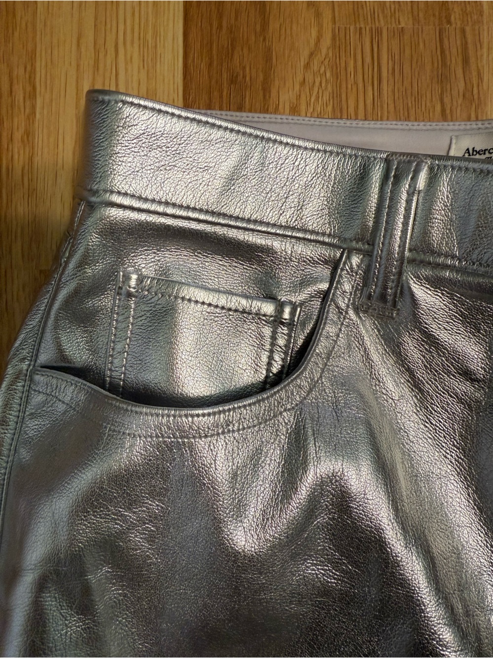 Abercrombie & Fitch Silver '90s Straight Ultra High-Rise Pants - Picture 6 of 9